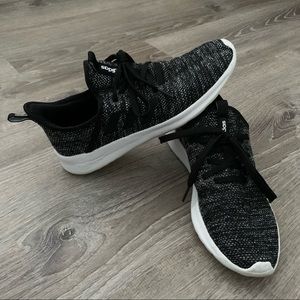 Adidas Cloudfoam Pure - size 6